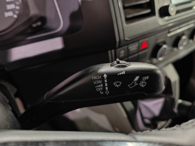 Volkswagen Transporter 2.0 TDI 150CV VAN AMENAGE ARRIERE ISOLE + FRIGO + COUCHETTE