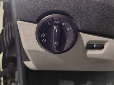 Volkswagen Transporter 2.0 TDI 150CV VAN AMENAGE ARRIERE ISOLE + FRIGO + COUCHETTE