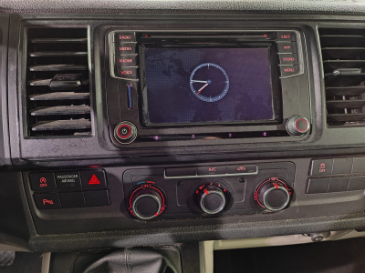 Volkswagen Transporter 2.0 TDI 150CV VAN AMENAGE ARRIERE ISOLE + FRIGO + COUCHETTE