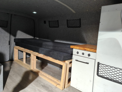 Volkswagen Transporter 2.0 TDI 150CV VAN AMENAGE ARRIERE ISOLE + FRIGO + COUCHETTE