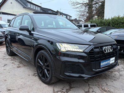 Audi Q7 55 TFSI quattro S line/7xSitzer/Pano/Virtuel/