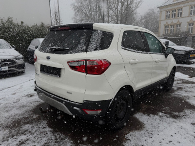 Ford EcoSport Titanium 140 PS