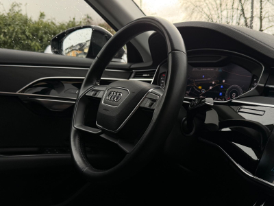 Audi A8 50 TDI quattro LANG/210KW/HEAD UP/