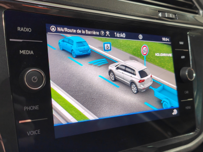 Volkswagen Tiguan 2.0 TDI DSG CARPLAY CAMERA GPS VOLANT + SIEGES CHAUFF