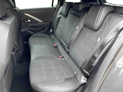 Opel Astra 1.5  CDI130 AUTO GS