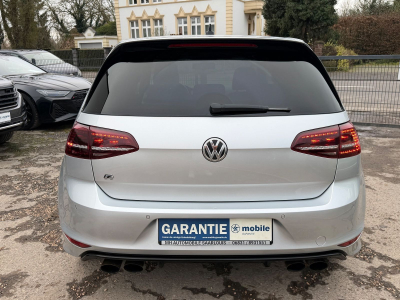 Volkswagen Golf VII Lim. R BMT 4Motion 300 PS/