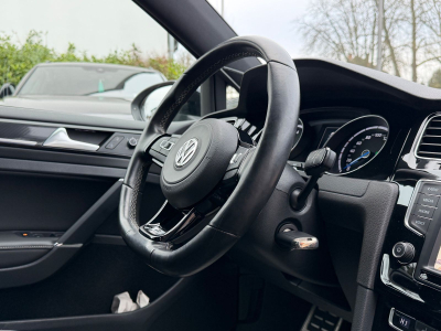 Volkswagen Golf VII Lim. R BMT 4Motion 300 PS/