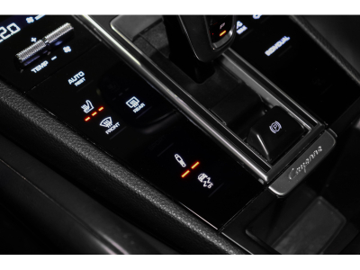 Porsche Cayenne E-Hybrid 3.0 COUPÉ