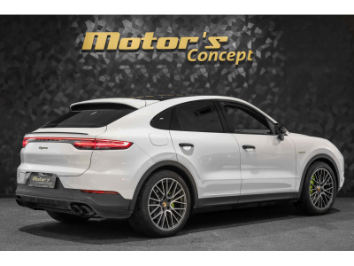 Porsche Cayenne E-Hybrid 3.0 COUPÉ