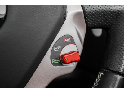 Ferrari California 4.3 V8 - BIANCO AVUS