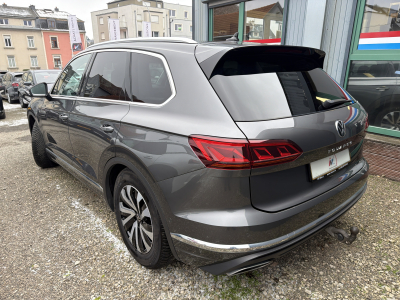 Volkswagen Touareg 3.0 TDI 286CV