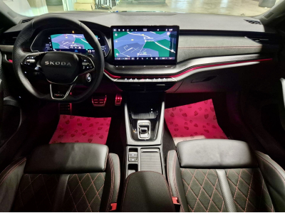 Skoda Octavia RS 2.0 TSI 265PS DSG LED NAVI 1 HAND