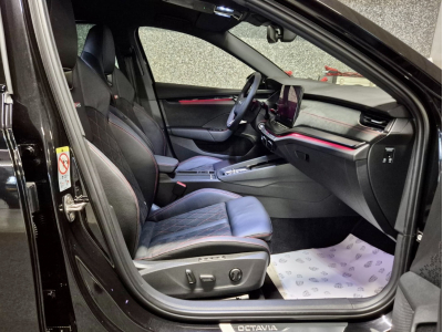 Skoda Octavia RS 2.0 TSI 265PS DSG LED NAVI 1 HAND