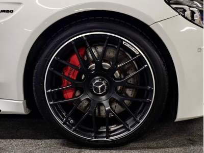Mercedes-Benz C 63 AMG S 4.0 V8  BURMESTER PERFORMANCE Pas de Malus en France