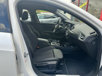 BMW 118 i SPORTLINE AUTO CUIR NAVI