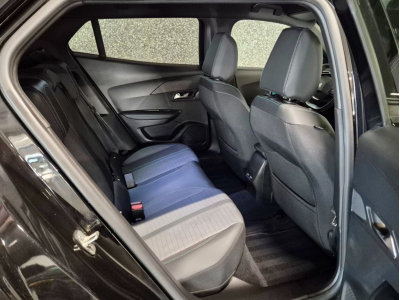 Peugeot 2008 1.5 BLUEHDI 130 ALLURE CUIR NAVI