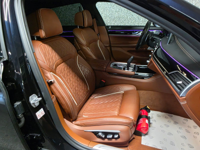 BMW 745 HYBRIDE  M SPORT PAKET CARBON CORE INDIVIDUAL FULL OPTIONS