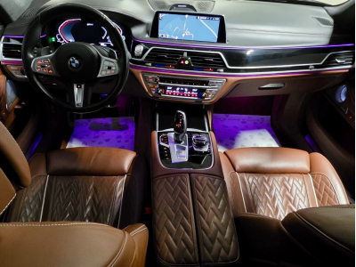 BMW 745 HYBRIDE  M SPORT PAKET CARBON CORE INDIVIDUAL FULL OPTIONS