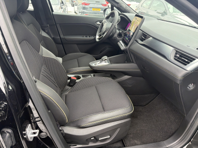 Renault Symbioz 1.6 TCE ICONIC E-TECH FULL HYBRID 145