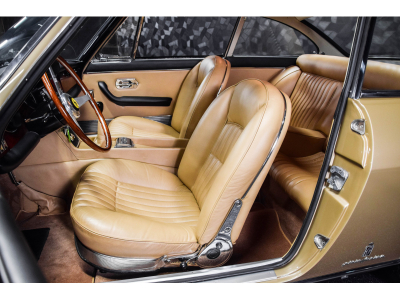 Ferrari 330 GT 2+2 - 