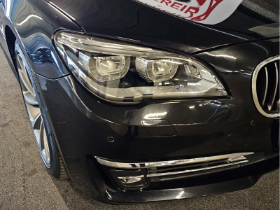 BMW 750 D XDRIVE INDIVIDUAL 1 HAND SOFTCLOSE HEAD UP HARMAN KARDON PANO CUIR NAVI