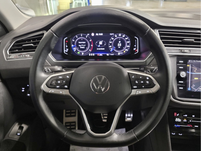 Volkswagen Tiguan 1.5 TSI 150 URBAN SPORT VIRTUAL HEAD UP HARMAN KARDON CUIR NAVIC 1 HAND