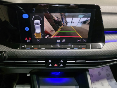 Volkswagen Golf R 8 2.0 TSI 320 4MOTION IQ LIGHT PANO CUIR NAVI