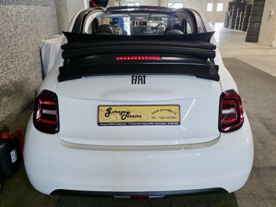 Fiat 500e CABRIO NAVI 280km Autonomie
