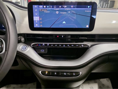 Fiat 500e CABRIO NAVI 280km Autonomie