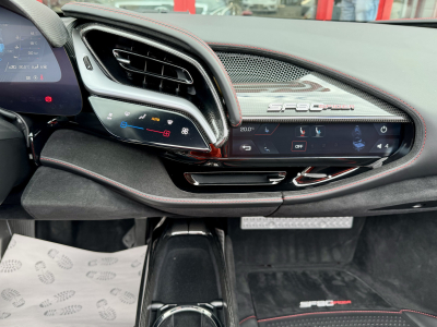 Ferrari SF90 Spider REPRISES POSSIBLE ... INZAHLUNGEN MÖGLICH Full options Great best comfort seats 1 HAND
