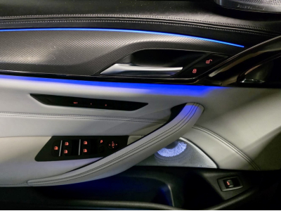 BMW M5 4.4 V8 XDRIVE DKG CARBON HEAD UP BOWERS & WILKINS CUIR NAVI