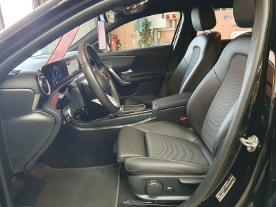 Mercedes-Benz A 200 DCT 163CV HYBRIDE/ESSENCE