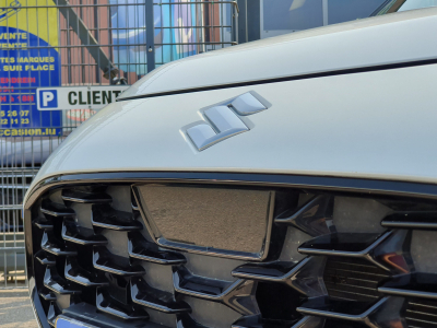 Suzuki Swift Essence/hybrid