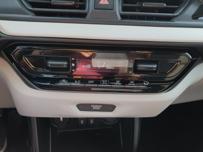 Suzuki Swift Essence/hybrid