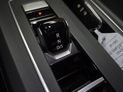 Volkswagen Golf VIII TDI BOITE AUTO. 116CV