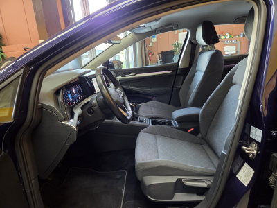 Volkswagen Golf VIII 1.0TSI 110CV LIFE