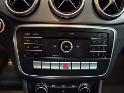 Mercedes-Benz CLA 200 Shooting Brake AMG-LINE 7G-DCT