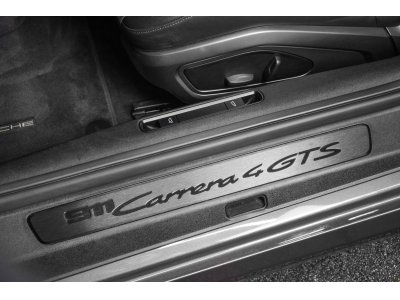 Porsche 992 Carrera 4 GTS Coupé PDK