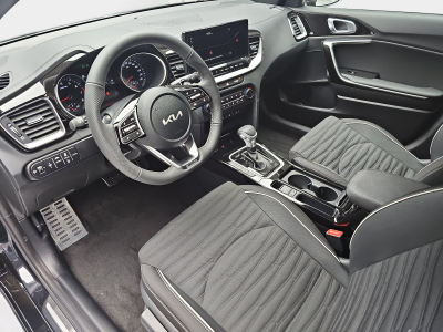 Kia Ceed 1.5 T-GDi 140 DCT GT-Line