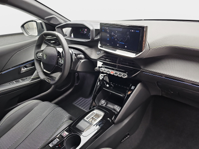 Peugeot 208 1.2 PureTech Hýbrid 110 E-DSC6 GT