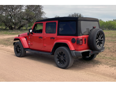 Jeep Wrangler Unlimited Sahara 4Xe 2.0 TURBO A/T HYBRIDE RECHARGEABLE 380 ch