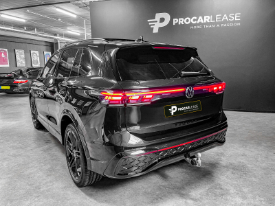 Volkswagen Tiguan Tiguan 2.0 TDI/DSG/4Motion R-Line/ AHK/Pano/360°/Leder/VOLL