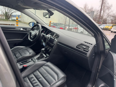 Volkswagen Golf VOLKSWAGEN GOLF HIGHLINE NAVI LEDER KAMERA AUTOMATIK BII XENON