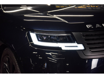 Land-Rover Range Rover SV P530 4.4 V8 LWB