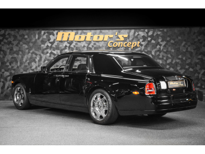 Rolls-Royce Phantom 6.75 V12