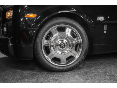 Rolls-Royce Phantom 6.75 V12