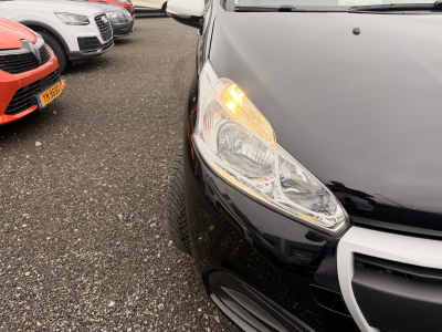 Peugeot 208 1.2 LIKE 70