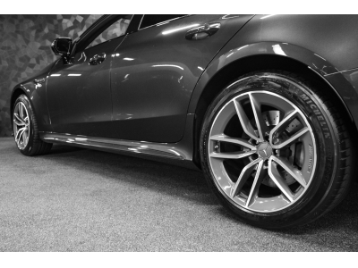 Mercedes-Benz AMG GT 43 4 MATIC +