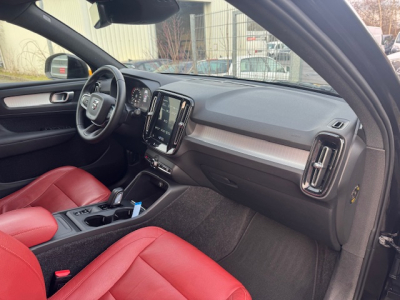 Volvo XC40 VOLVO XC40 MOMENTUM PRO NAVI LEDER LED KAMERA MFL SHZ