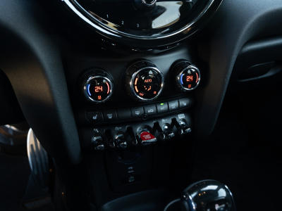 MINI MINI COOPER S JCW TRIM UNTOLD 178ch bva